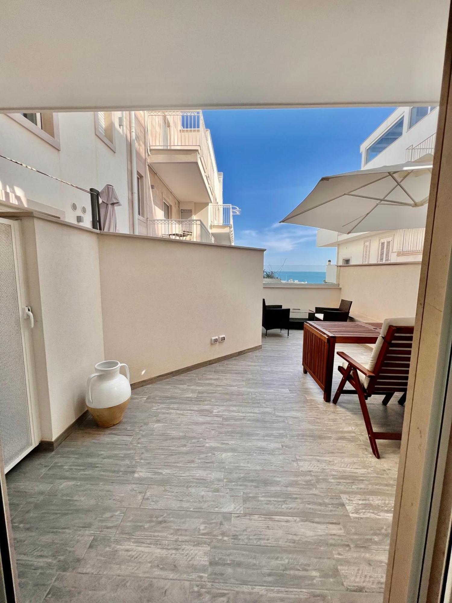 Orange Dream Hotell Polignano a Mare Rum bild